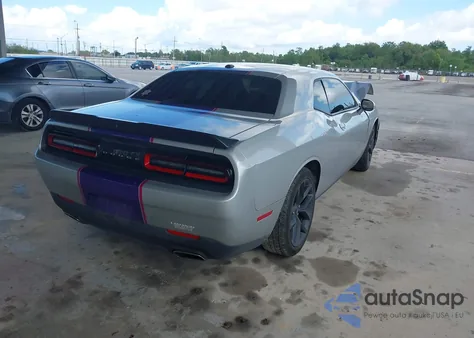 2019 Dodge Challenger Sxt from USA, damaged, VIN 2C3CDZAG9KH666679